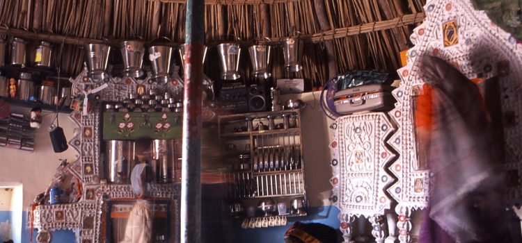 פנים בקתה בקאץ' 1